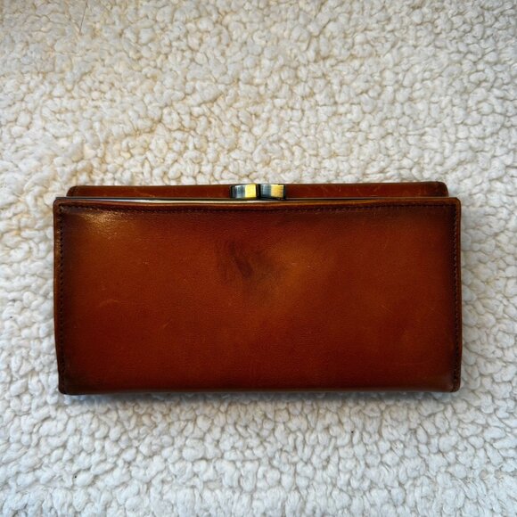 Safe Harbor RFID 'Antique' Slim Kiss Clasp Clutch Wallet - Picture 3 of 6